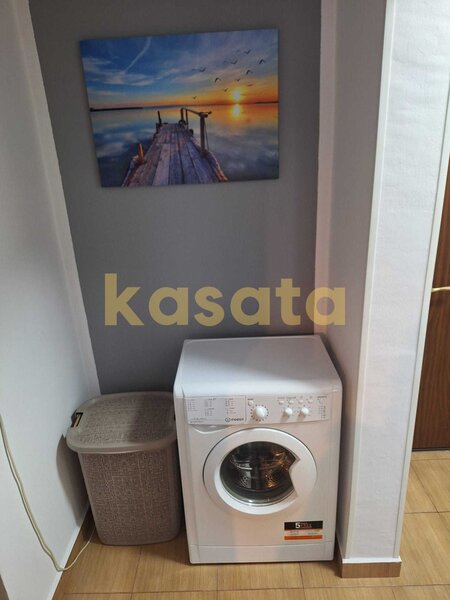 Doamna Ghica, oportunitate, garsoniera, bloc 1980.