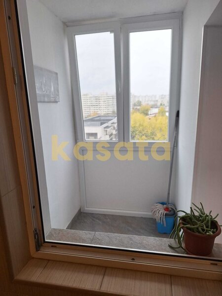 Doamna Ghica, oportunitate, garsoniera, bloc 1980.